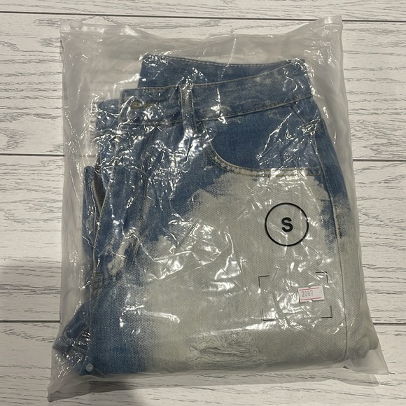 Ripped Washed - Picture 5 of 5